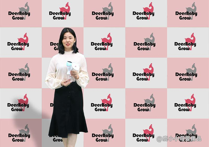 　　鹿小小母婴品牌创始人、高级育婴师小鹿
