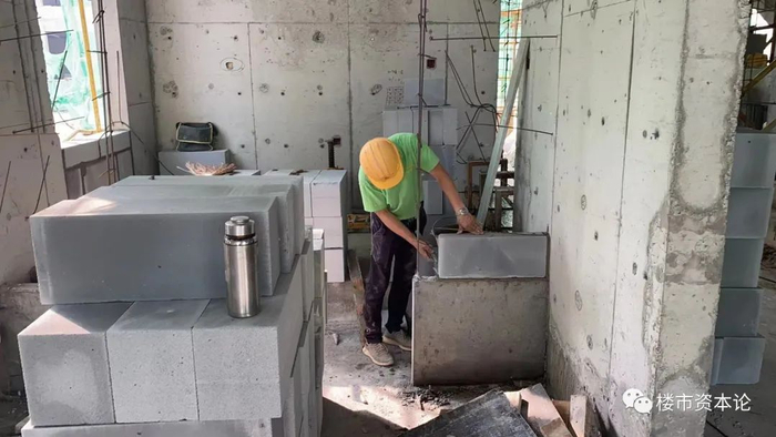 丽宫别墅内部施工实景图