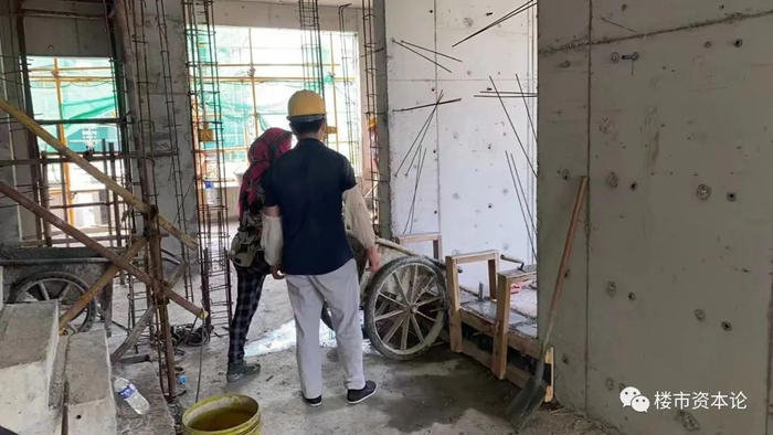 丽宫别墅现场施工实景图