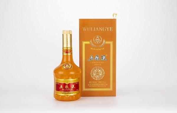 五粮液系列五粮精酿、富貴天下 えぐれる 総数2本