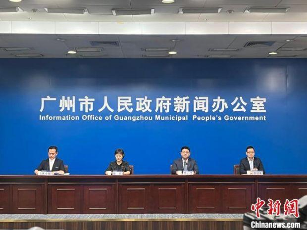 发布会现场　黄书悦　摄