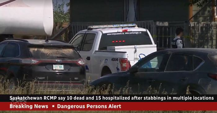 加拿大皇家骑警在凶杀案现场警戒和搜证（加拿大哥伦比亚广播公司视频截图）