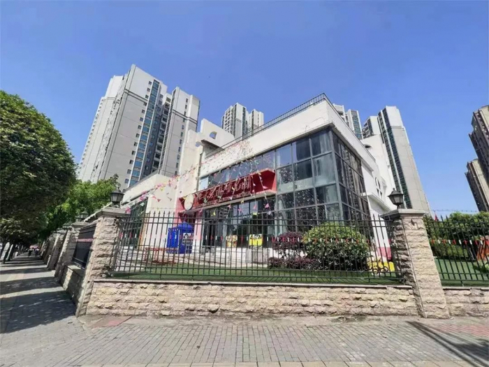 ▲我喜欢这里的滑滑梯！