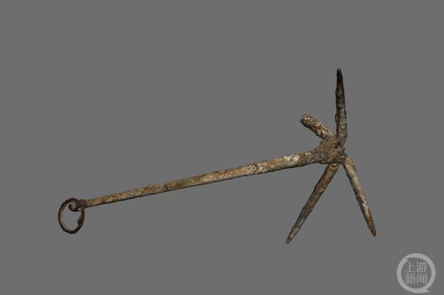 ▲出水铁锚。图片来源/上海市文物局
