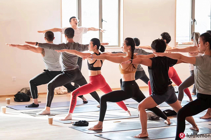 图源：lululemon官网