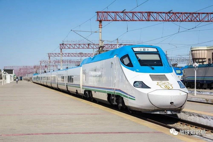 Afrosiyob动车组 图：wiki