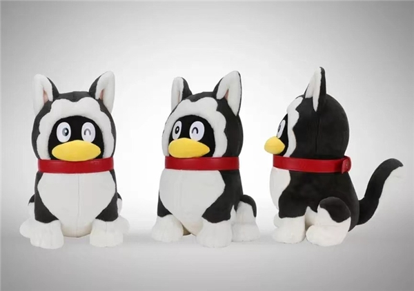 　　改稿60次才诞生的腾讯2018年生肖公仔“哈士企”