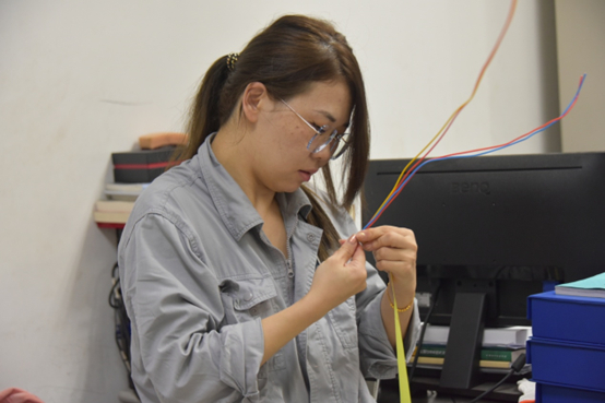 　　低压电缆头制作