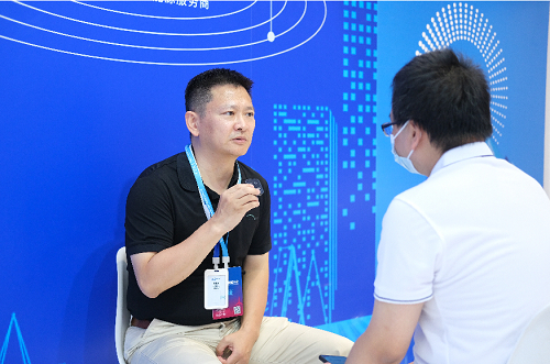 　　PSS储能业务负责人刘赵宇先生现场