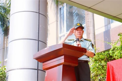 　　斗门区人武部罗安新参谋发言