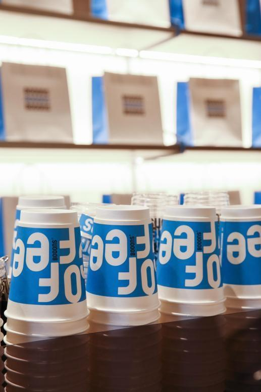 　　BOOONS后海汇旗舰店