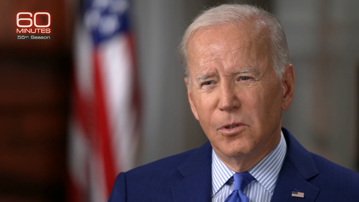 拜登参加《60分钟》节目录制 视频截图