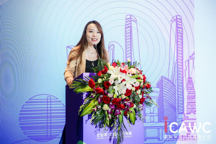 　　皇家宠物食品亚太区企业事务副总裁党敏现场致辞