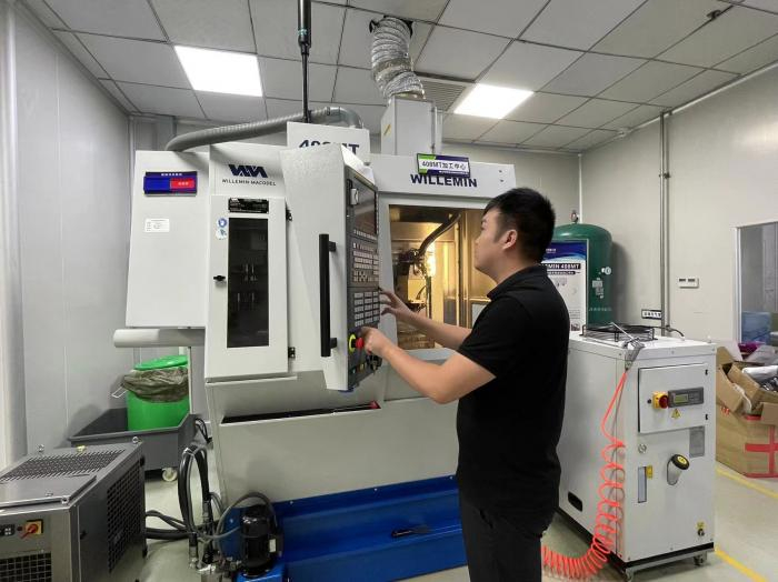 （中科安齿牙种植体研发 高慧超摄）