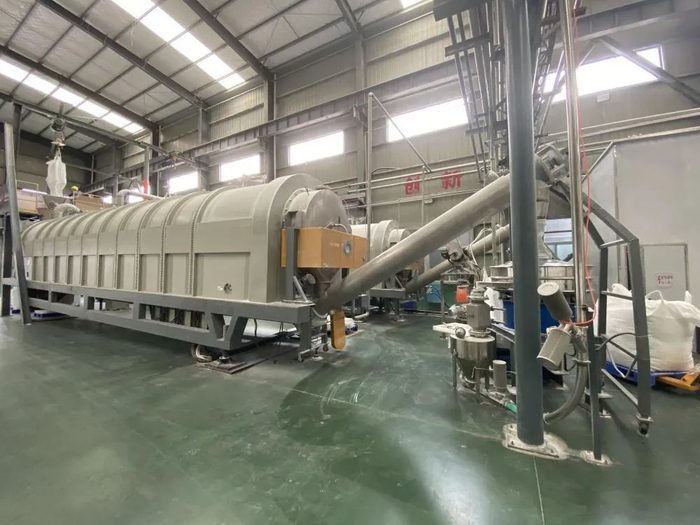 图为宜春一家碳酸锂企业