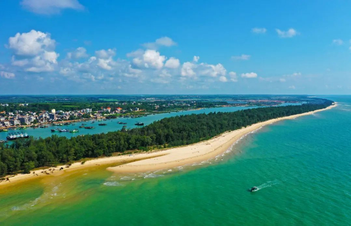 遂溪江洪渔港  郭龙碧 摄