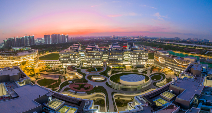 今年9月1日，港科大（广州）在南沙正式开学。（图/广州日报·新花城记者：苏俊杰 摄）