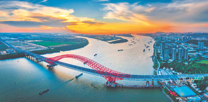 南沙明珠湾大桥一带（图/广州日报·新花城记者：苏俊杰 摄）