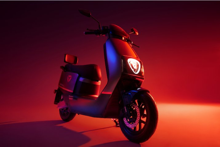 　　雅迪冠能3 E9 PRO产品图