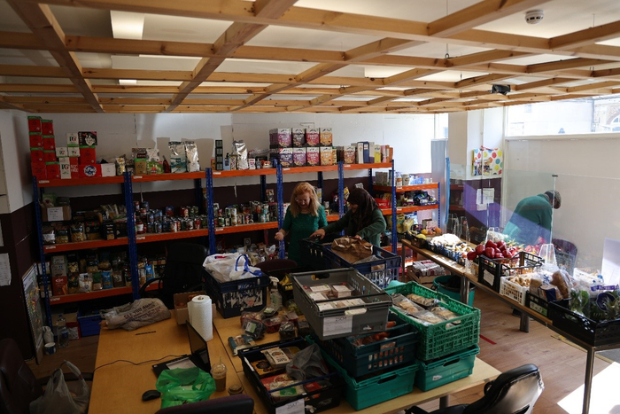 英国伦敦的一家“食物银行”。新华社记者黄泽民摄