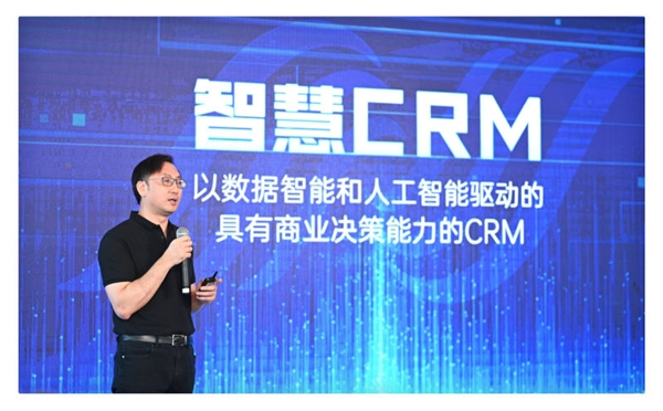 　　玄武云董事长兼行政总裁陈永辉