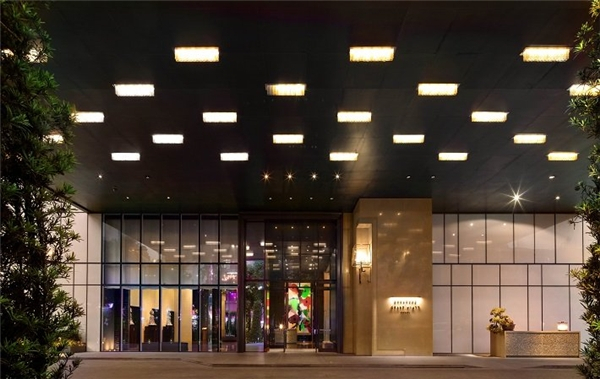 　　成都群光君悦酒店