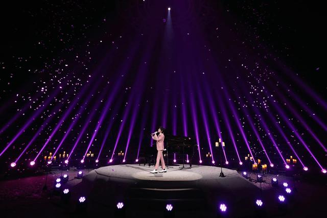 新歌《花落时相遇》被称为整晚最温柔的歌曲。  受访者供图