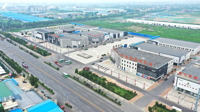 内黄县陶瓷园区。李山有　摄