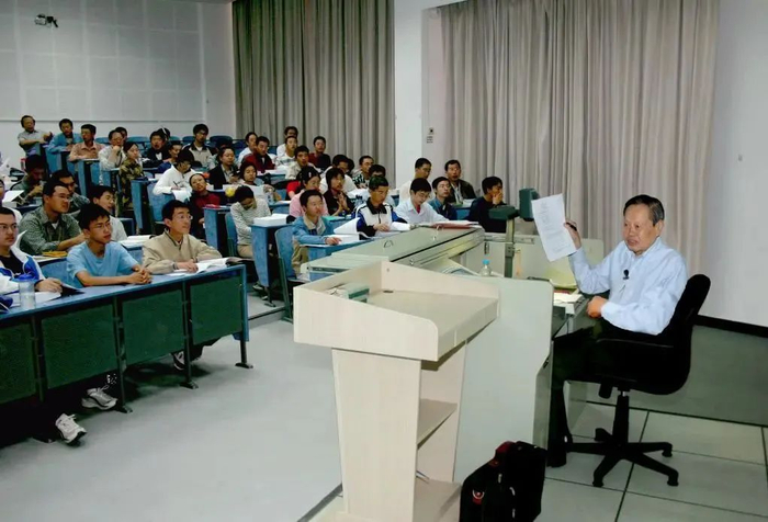 （清华大学供图）