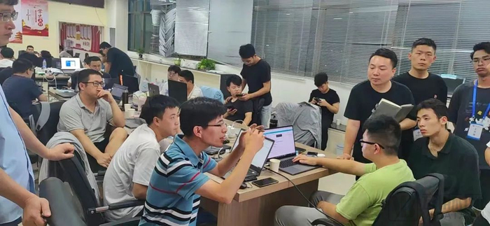 　　华卓科技专项小组实施部署