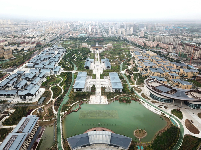 图为武威雷台景区文化旅游综合体实景图