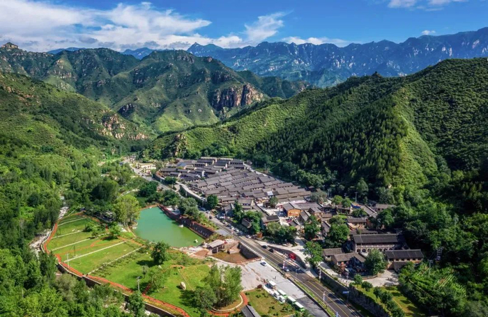 资料图：河北省阜平县骆驼湾村景色（2021年7月23日摄，无人机照片）。新华社记者 朱旭东 摄