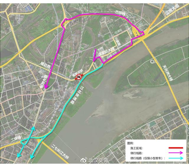 （来源：武汉交警微博）