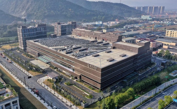 　　图注：新华三零碳智慧园区案例-紫光股份智能工厂