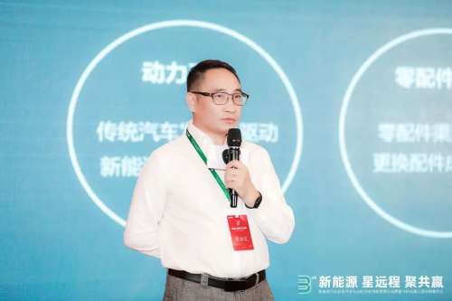 　　盛德新能源总裁-叶赓