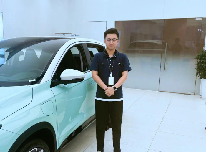 　　小鹏汽车深圳梅林卓悦汇店店长 曲行舟