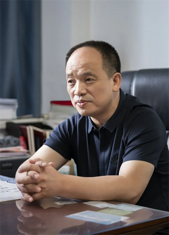 　　▲李湘民接受《共享》采访