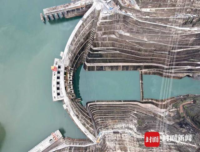 航拍白鹤滩水电站（图片由廖望阶提供）