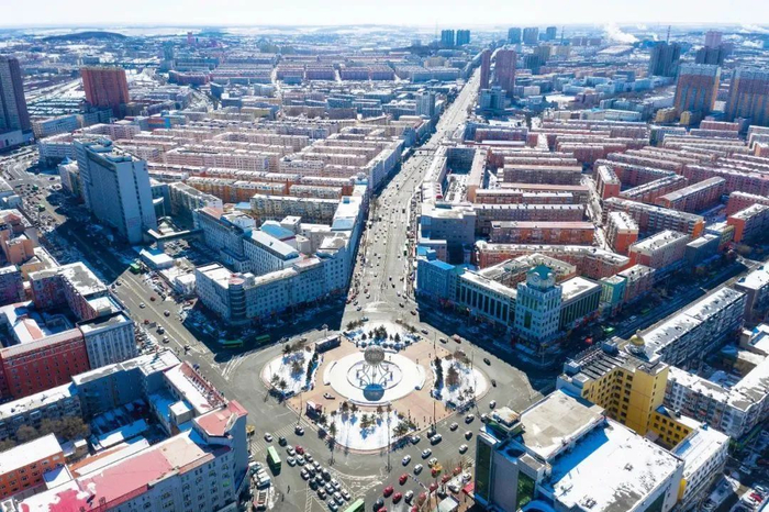 黑龙江省鹤岗市城市景观。新华社记者 谢剑飞摄