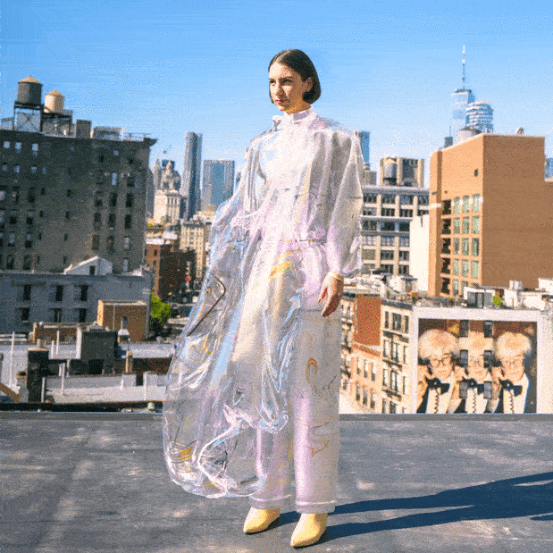 价格不菲的彩虹裙 / 图源The Fabricant