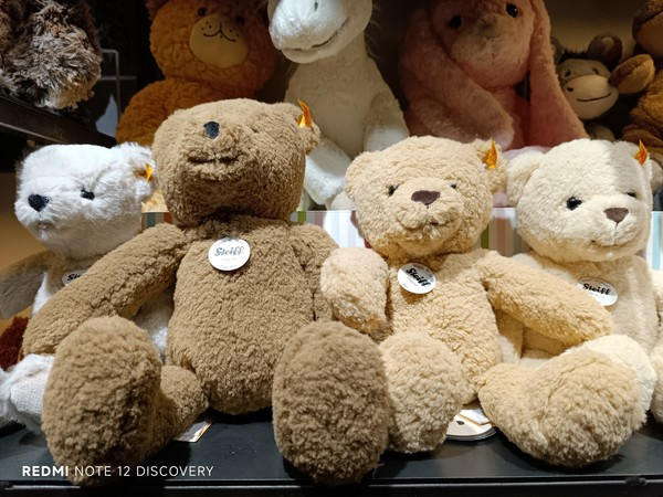 使用Redmi Note12探索版拍摄