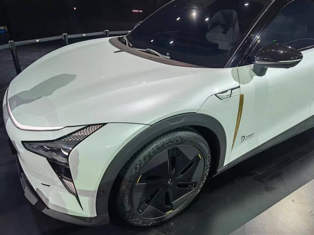 集度ROBO-01探月限定版，观察者网摄 