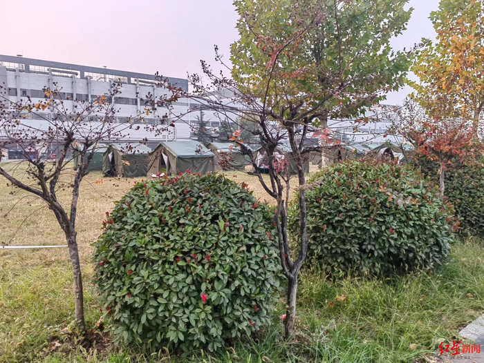 ↑10月31日，郑州富士康港区内部 图据受访者