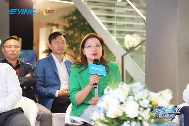 　　燕浴圈创始人李天燕