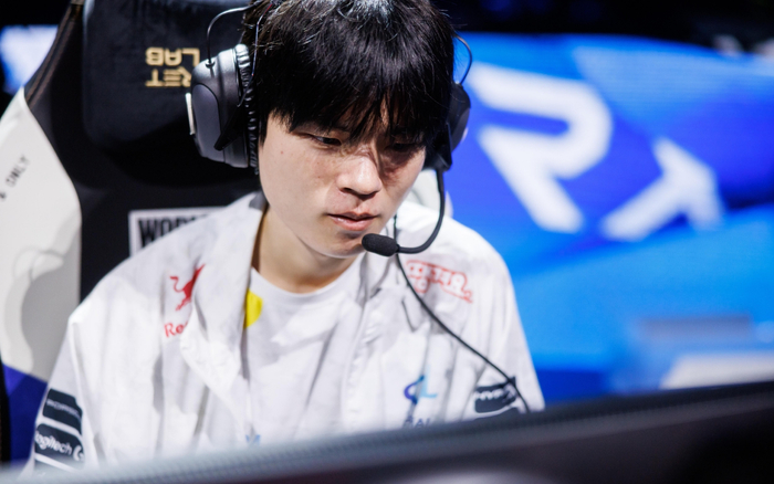 金赫奎（ID：Deft）夺得个人首冠。  拳头游戏供图