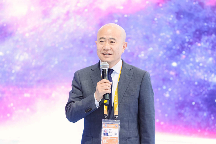 　　中华医学会血液学会分会主任委员吴德沛教授