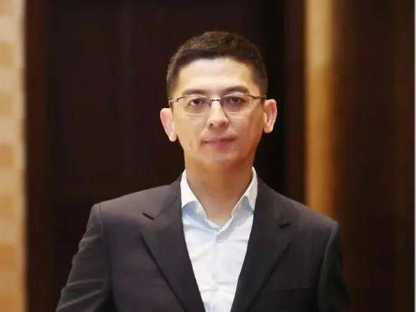 　　联合创始人 陈勇