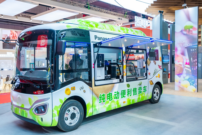 　　图：纯电动移动售卖车