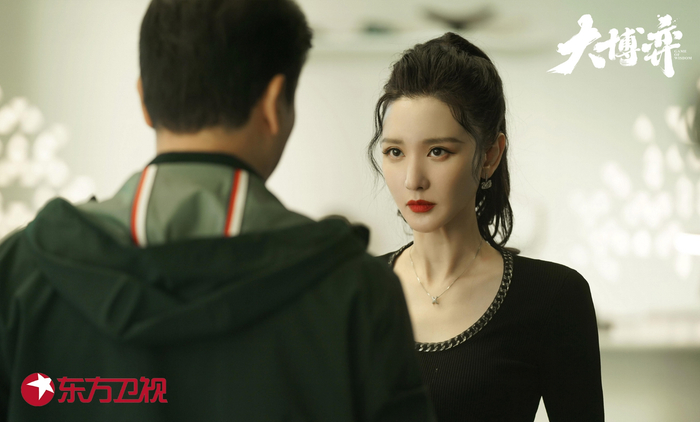 祁小华与丈夫刘必定剧照。