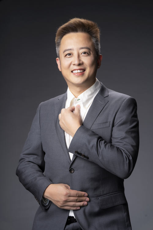 　　复爱合缘总裁兼婚恋事业群总裁庄海